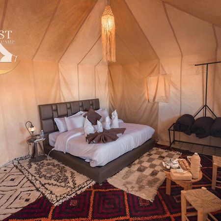 Отель Host Luxury Camp Мерзуга Экстерьер фото