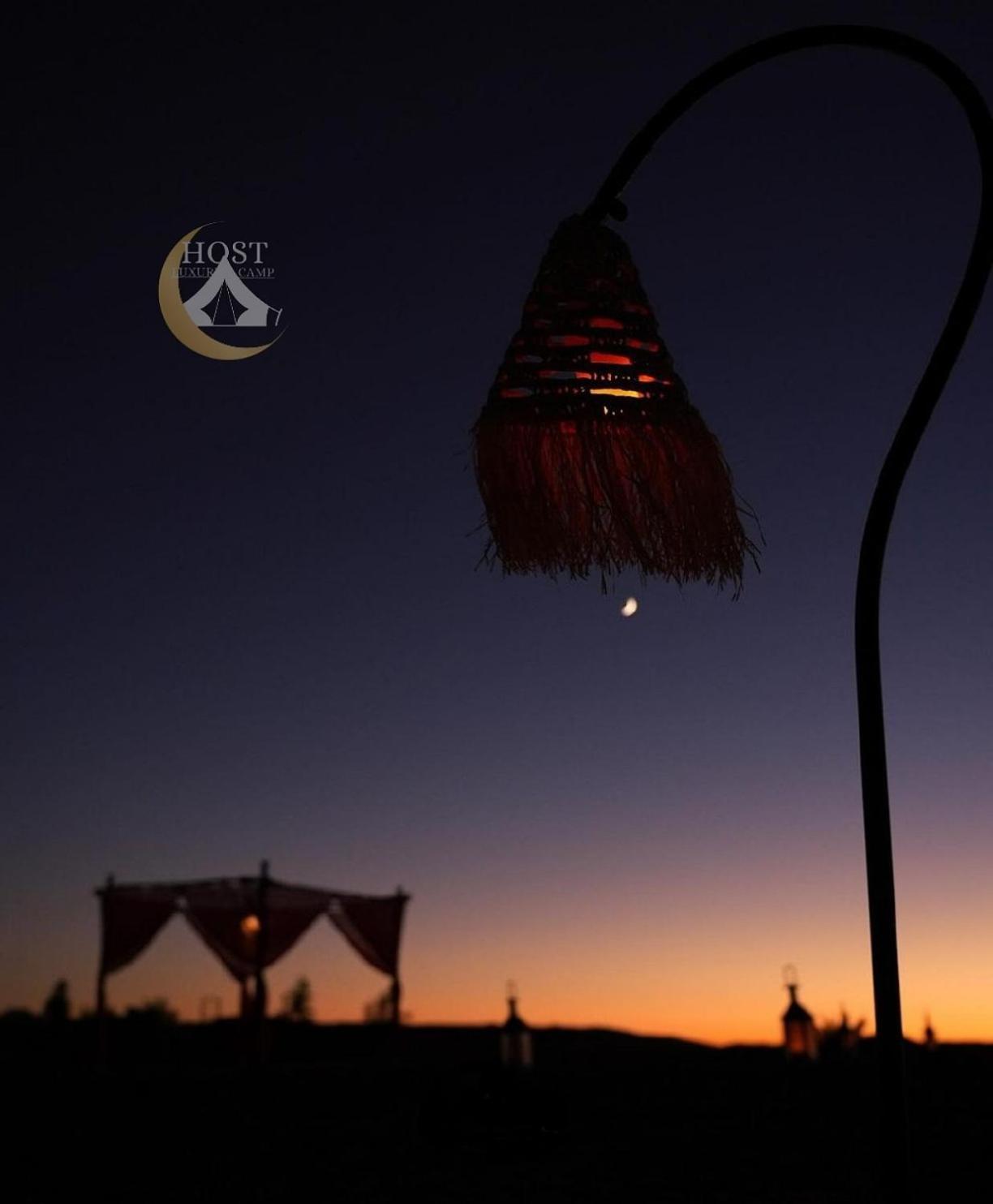 Отель Host Luxury Camp Мерзуга Экстерьер фото